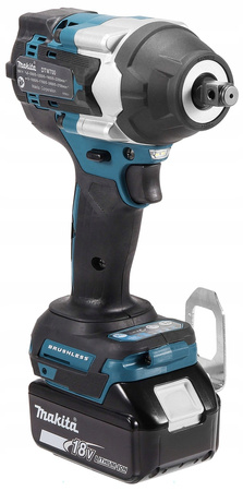 Makita Klucz Udarowy 18V 2x5AH DC18RC DTW700RTJ