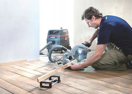 Metabo Piła Ukośna Ukośnica Kapówka 230V 1350W 216 mm 619216000 KS 216 M