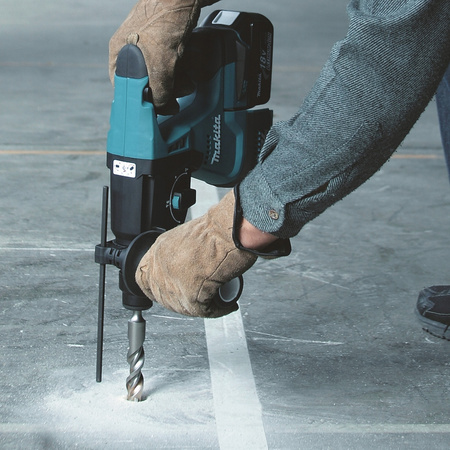 Makita Młotowiertarka Wiertarka Udar LXT 18V 2J 2x6Ah BL1860 DC18RC DHR243Z